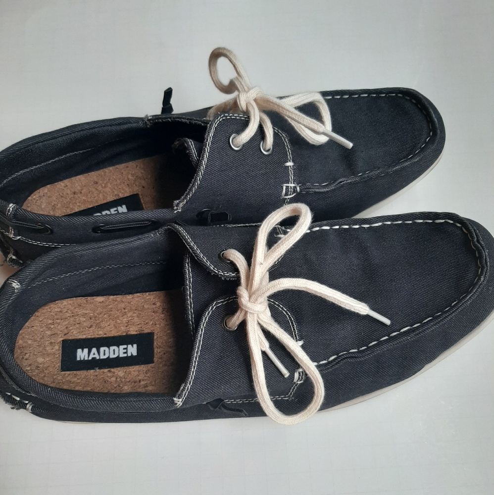 MADDEN MEN'S BOAT SHOES M-GLIDER SIZE 10.5